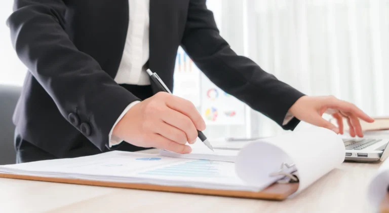 Podpojištění ohrožuje české rodiny i&nbsp;jejich domovy. 60&nbsp;% nestačí.